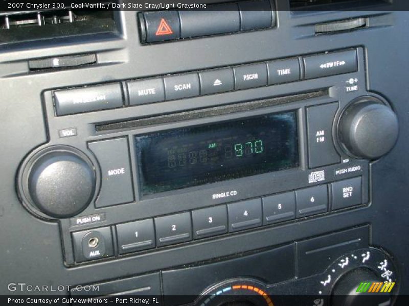 Cool Vanilla / Dark Slate Gray/Light Graystone 2007 Chrysler 300