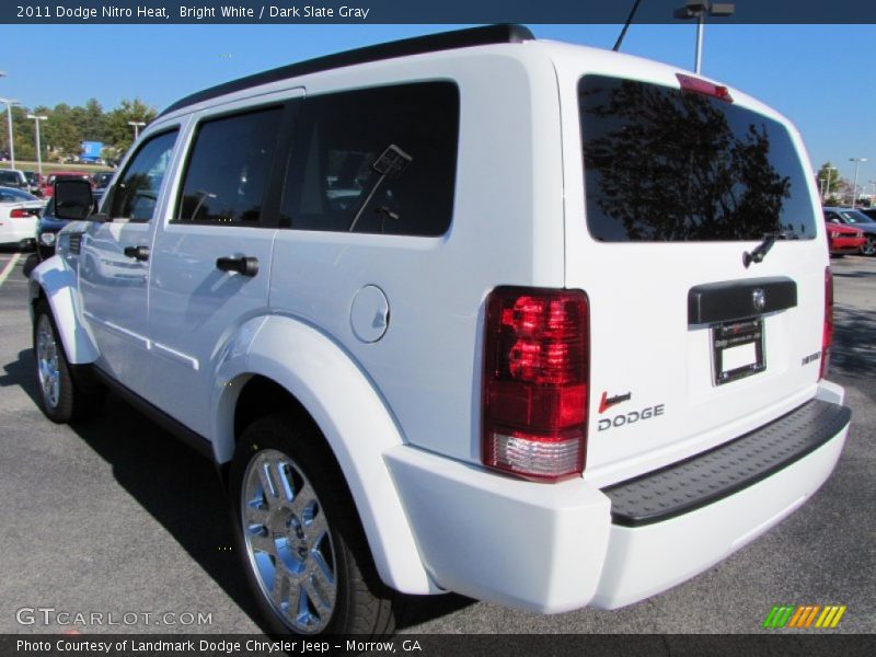 Bright White / Dark Slate Gray 2011 Dodge Nitro Heat