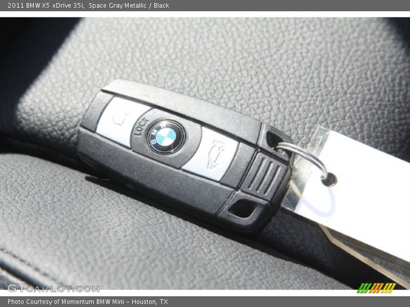 Keys of 2011 X5 xDrive 35i