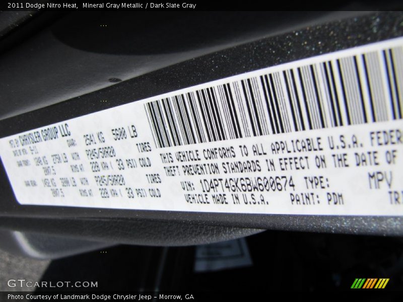Mineral Gray Metallic / Dark Slate Gray 2011 Dodge Nitro Heat
