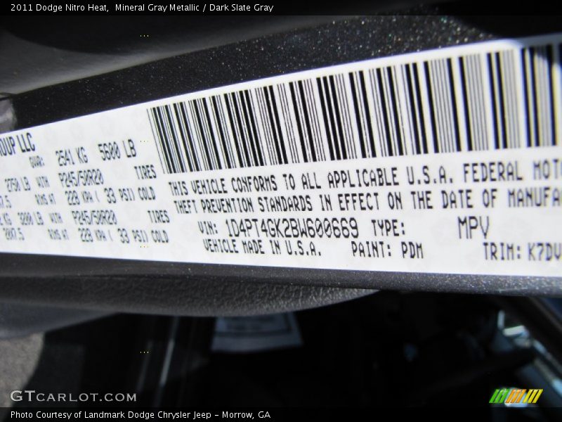 Mineral Gray Metallic / Dark Slate Gray 2011 Dodge Nitro Heat