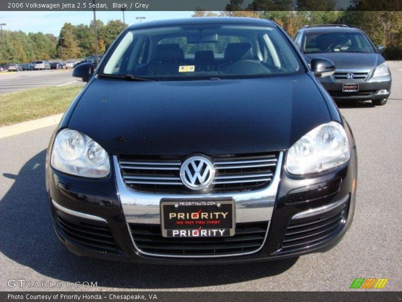 Black / Grey 2006 Volkswagen Jetta 2.5 Sedan