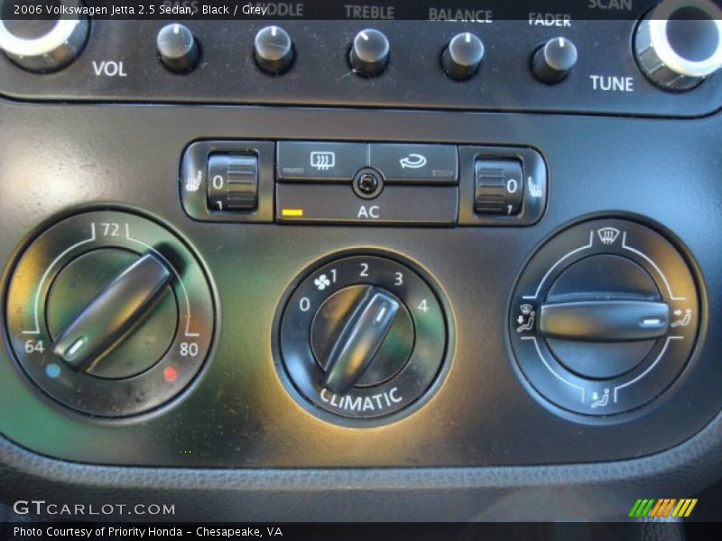 Black / Grey 2006 Volkswagen Jetta 2.5 Sedan