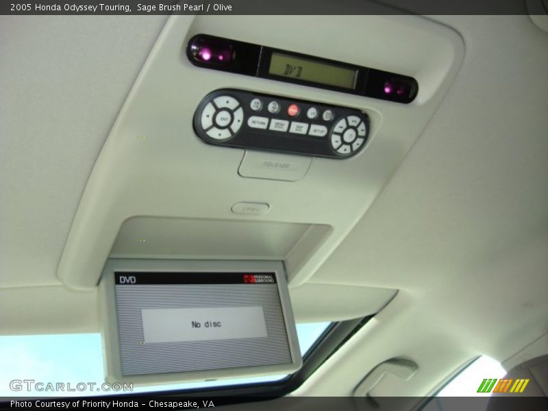 Sage Brush Pearl / Olive 2005 Honda Odyssey Touring