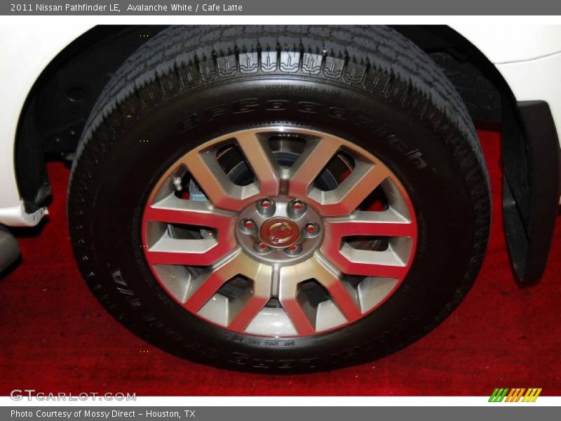 Avalanche White / Cafe Latte 2011 Nissan Pathfinder LE