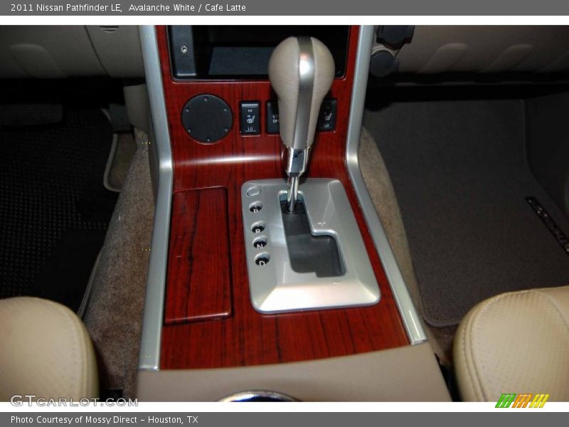 Avalanche White / Cafe Latte 2011 Nissan Pathfinder LE