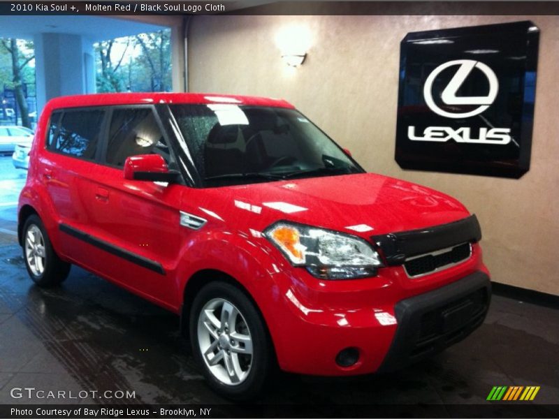 Molten Red / Black Soul Logo Cloth 2010 Kia Soul +