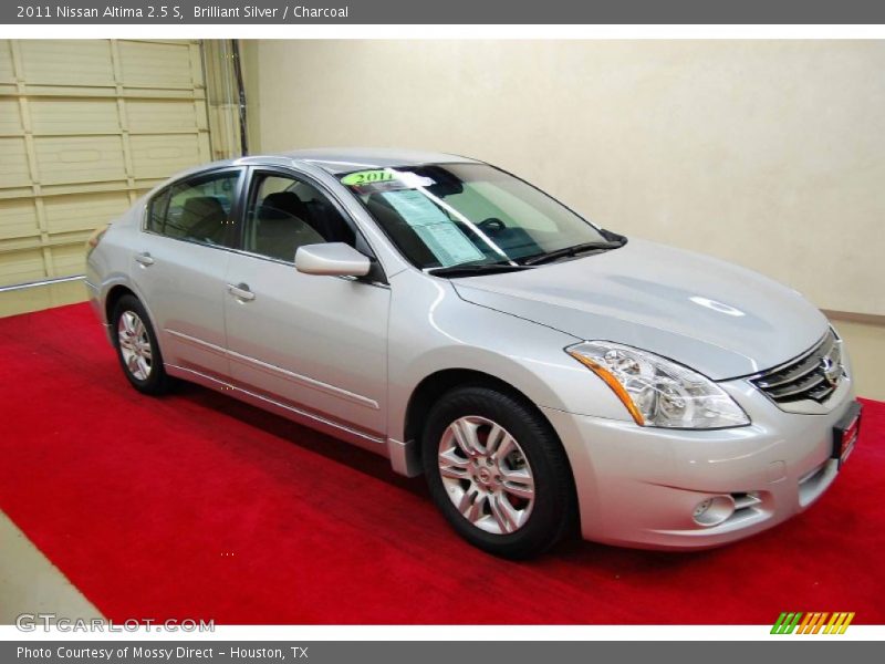 Brilliant Silver / Charcoal 2011 Nissan Altima 2.5 S