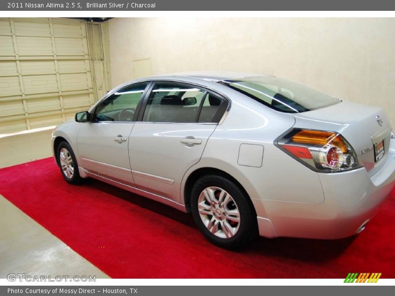 Brilliant Silver / Charcoal 2011 Nissan Altima 2.5 S