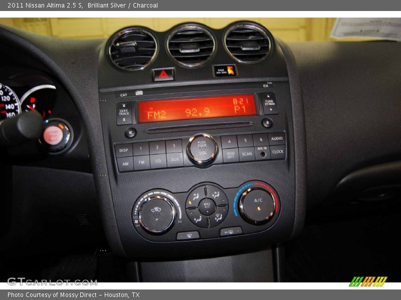 Brilliant Silver / Charcoal 2011 Nissan Altima 2.5 S
