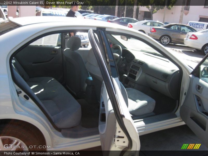 Dover White Pearl / Gray 2002 Mitsubishi Galant ES
