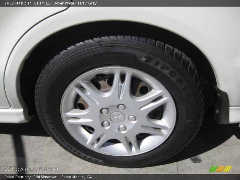 Dover White Pearl / Gray 2002 Mitsubishi Galant ES