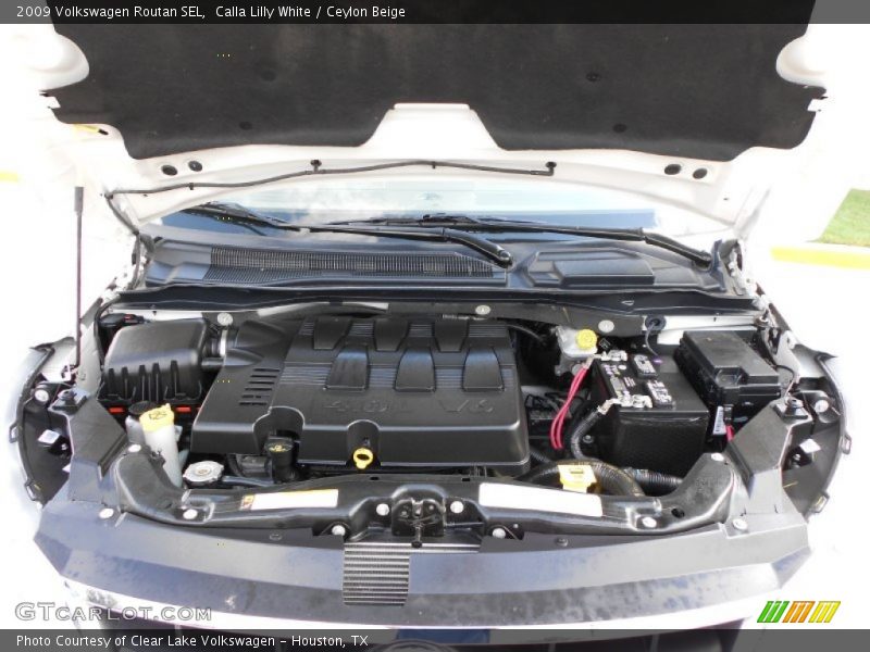  2009 Routan SEL Engine - 4.0 Liter SOHC 24-Valve V6