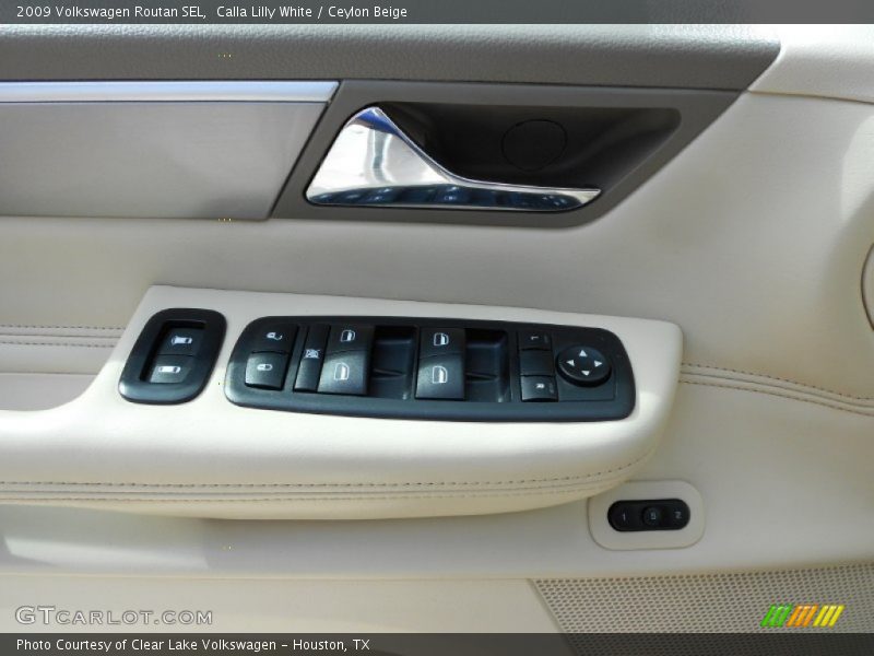 Controls of 2009 Routan SEL