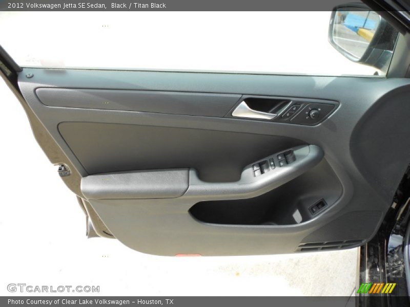 Black / Titan Black 2012 Volkswagen Jetta SE Sedan