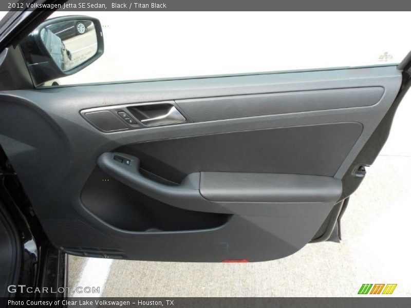Black / Titan Black 2012 Volkswagen Jetta SE Sedan