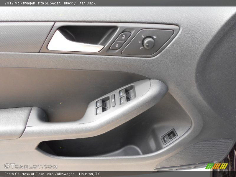 Black / Titan Black 2012 Volkswagen Jetta SE Sedan