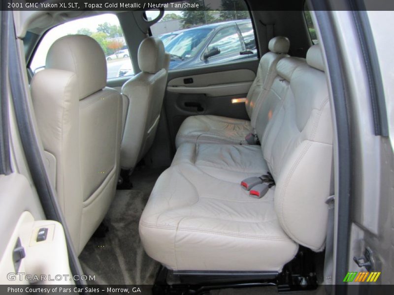 Topaz Gold Metallic / Neutral Tan/Shale 2001 GMC Yukon XL SLT