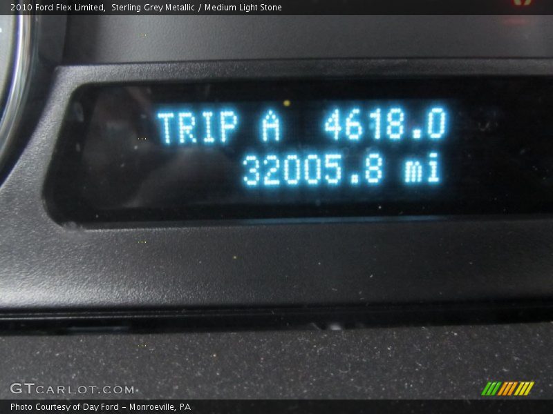 Sterling Grey Metallic / Medium Light Stone 2010 Ford Flex Limited