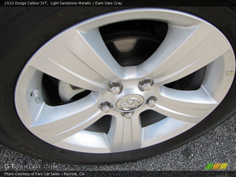 Light Sandstone Metallic / Dark Slate Gray 2010 Dodge Caliber SXT