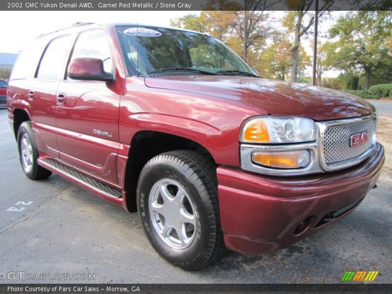 Garnet Red Metallic / Stone Gray 2002 GMC Yukon Denali AWD