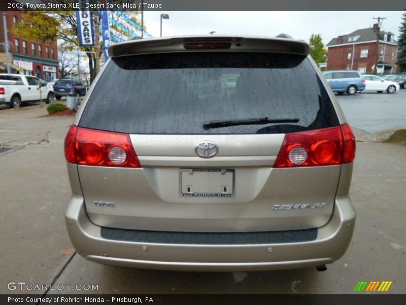 Desert Sand Mica / Taupe 2009 Toyota Sienna XLE