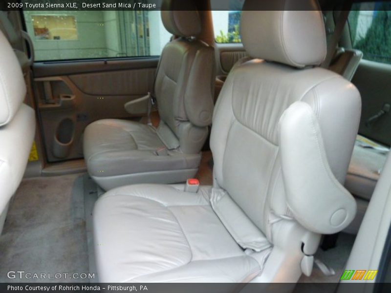 Desert Sand Mica / Taupe 2009 Toyota Sienna XLE