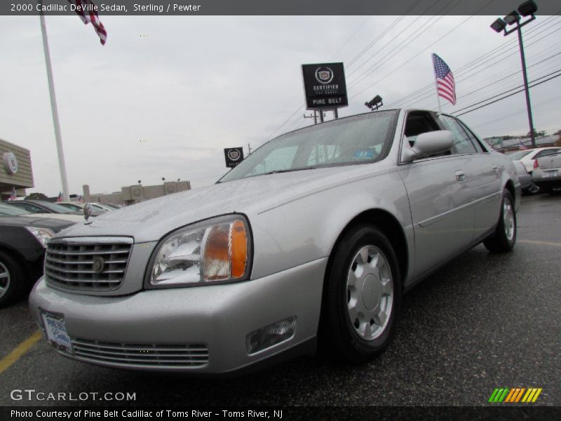 Sterling / Pewter 2000 Cadillac DeVille Sedan
