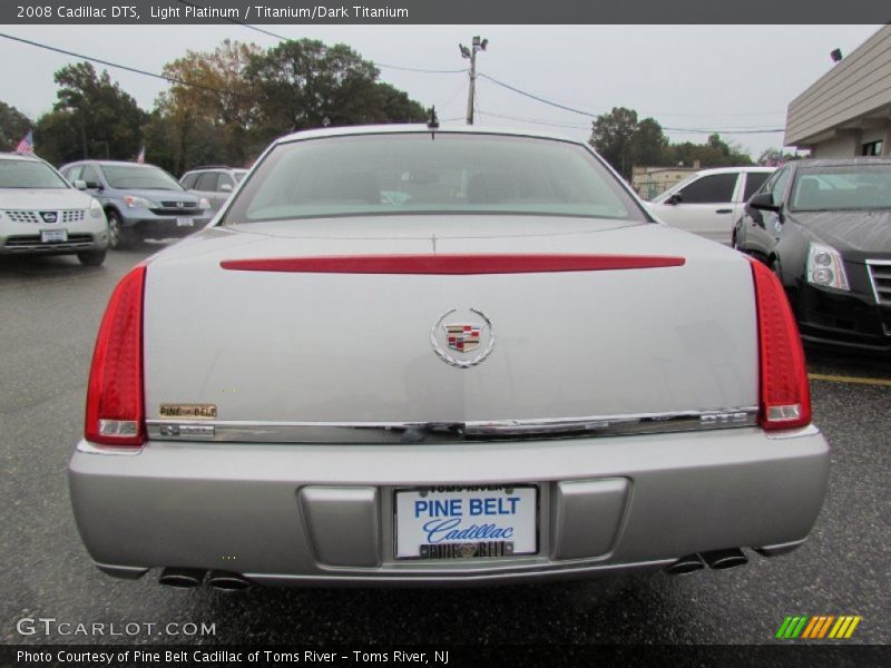 Light Platinum / Titanium/Dark Titanium 2008 Cadillac DTS