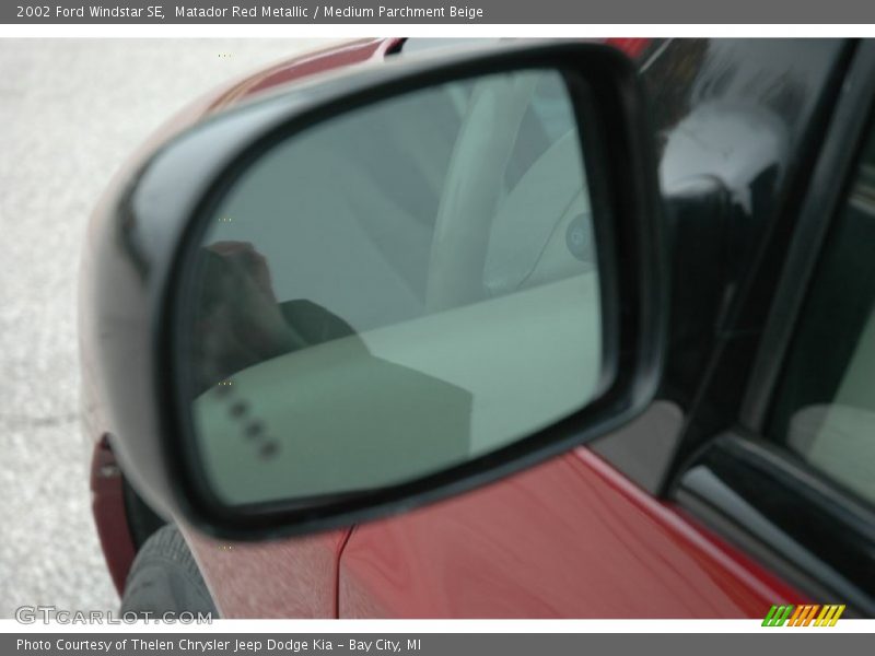 Matador Red Metallic / Medium Parchment Beige 2002 Ford Windstar SE