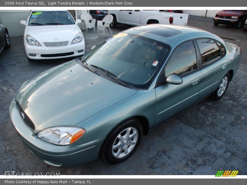 Light Tundra Metallic / Medium/Dark Flint Grey 2006 Ford Taurus SEL