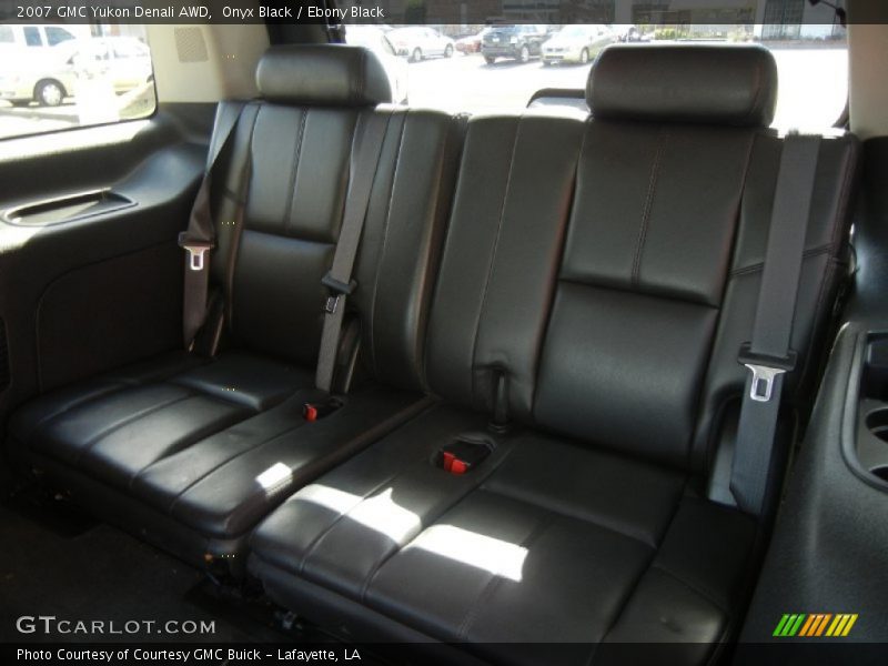 Onyx Black / Ebony Black 2007 GMC Yukon Denali AWD