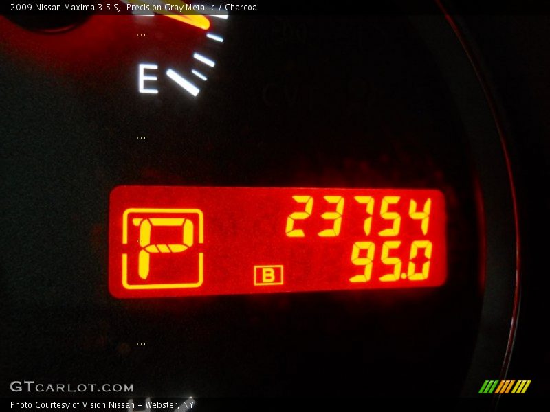 Precision Gray Metallic / Charcoal 2009 Nissan Maxima 3.5 S