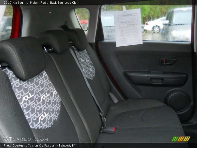 Molten Red / Black Soul Logo Cloth 2010 Kia Soul +