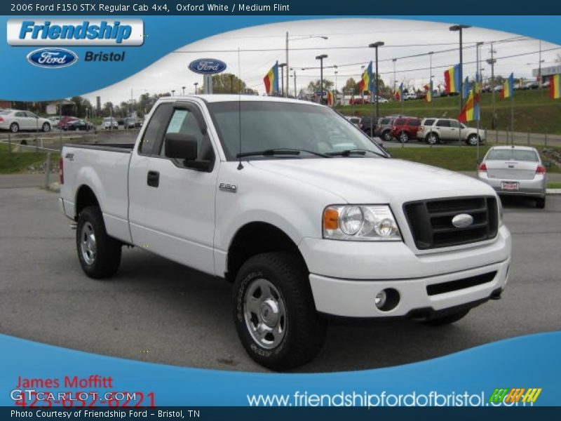 Oxford White / Medium Flint 2006 Ford F150 STX Regular Cab 4x4