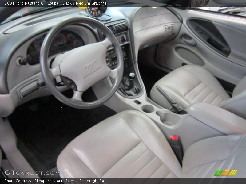 Black / Medium Graphite 2001 Ford Mustang GT Coupe