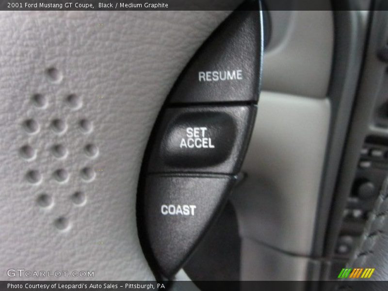 Black / Medium Graphite 2001 Ford Mustang GT Coupe