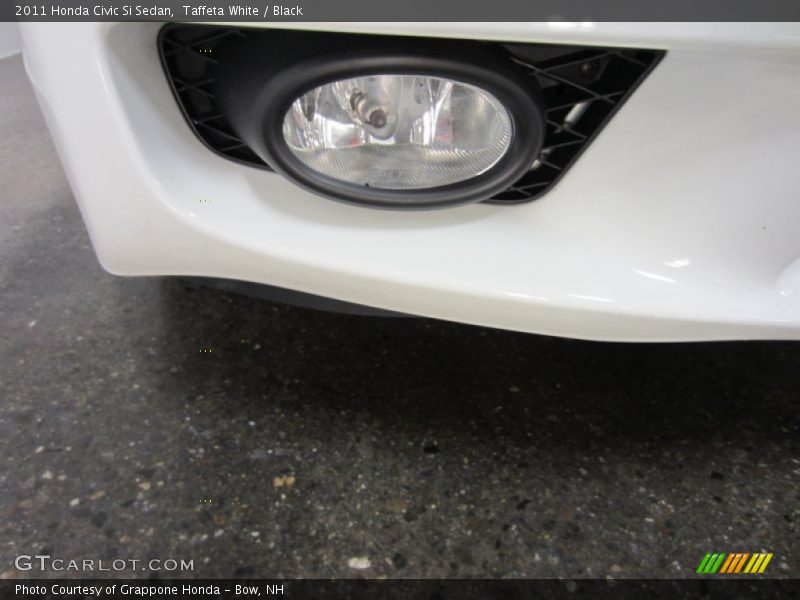 Taffeta White / Black 2011 Honda Civic Si Sedan