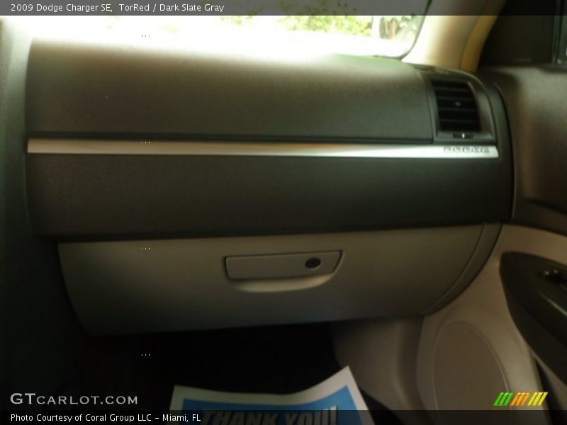 TorRed / Dark Slate Gray 2009 Dodge Charger SE