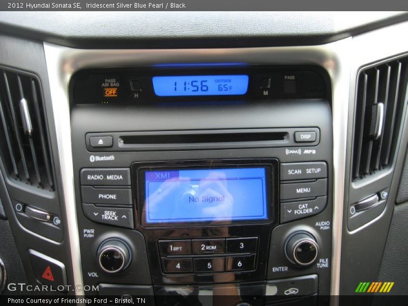 Iridescent Silver Blue Pearl / Black 2012 Hyundai Sonata SE