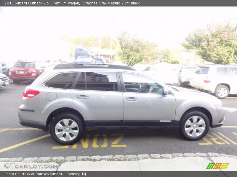 Graphite Gray Metallic / Off Black 2011 Subaru Outback 2.5i Premium Wagon