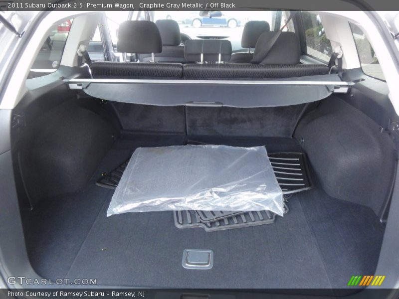 Graphite Gray Metallic / Off Black 2011 Subaru Outback 2.5i Premium Wagon