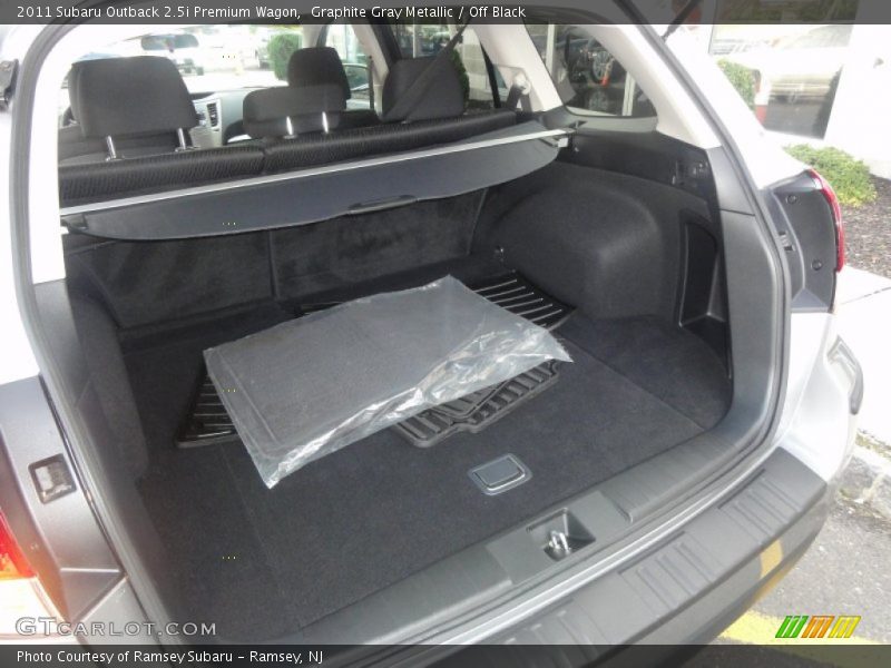Graphite Gray Metallic / Off Black 2011 Subaru Outback 2.5i Premium Wagon