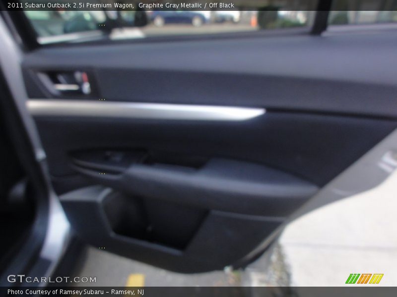 Graphite Gray Metallic / Off Black 2011 Subaru Outback 2.5i Premium Wagon