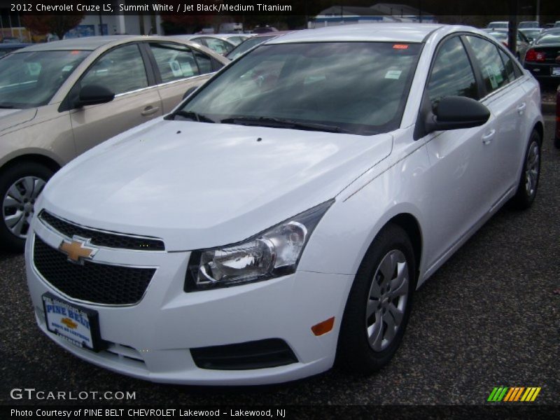 Summit White / Jet Black/Medium Titanium 2012 Chevrolet Cruze LS