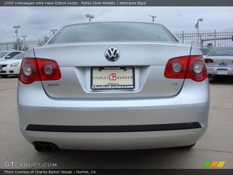 Reflex Silver Metallic / Anthracite Black 2006 Volkswagen Jetta Value Edition Sedan