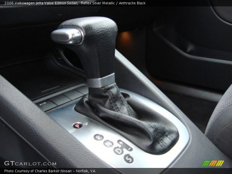  2006 Jetta Value Edition Sedan 6 Speed Tiptronic Automatic Shifter