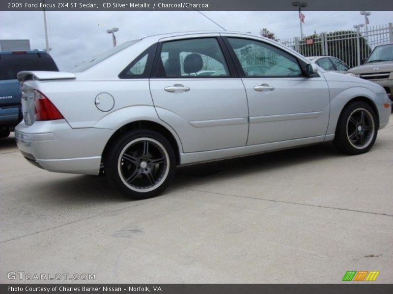 CD Silver Metallic / Charcoal/Charcoal 2005 Ford Focus ZX4 ST Sedan