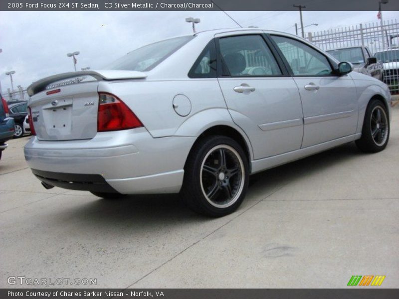 CD Silver Metallic / Charcoal/Charcoal 2005 Ford Focus ZX4 ST Sedan