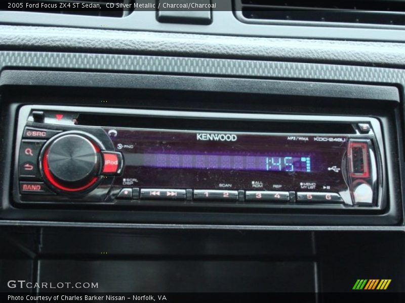 CD Silver Metallic / Charcoal/Charcoal 2005 Ford Focus ZX4 ST Sedan